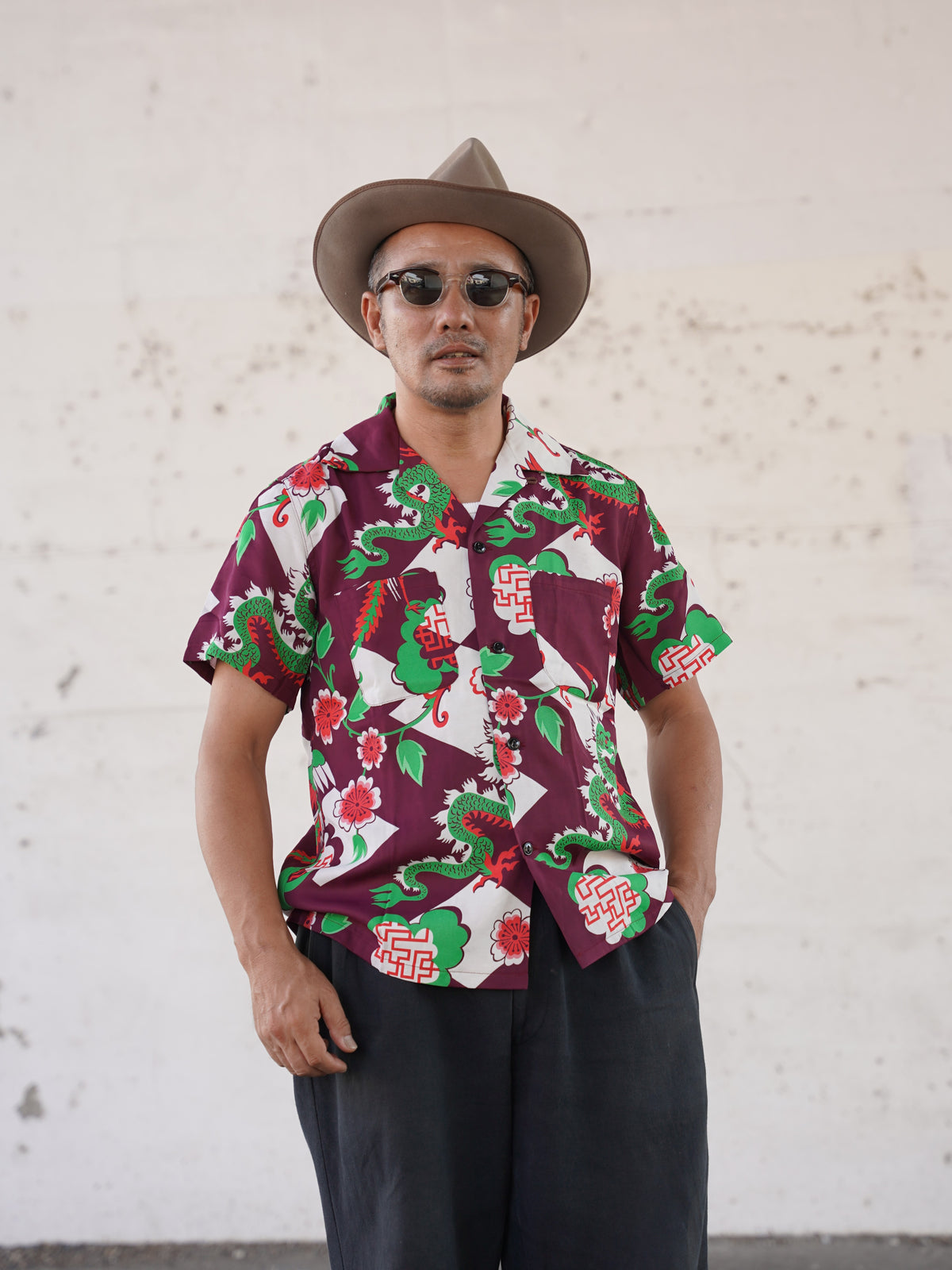 #270110 1950s Oriental Dragon Rayon S/S Shirt