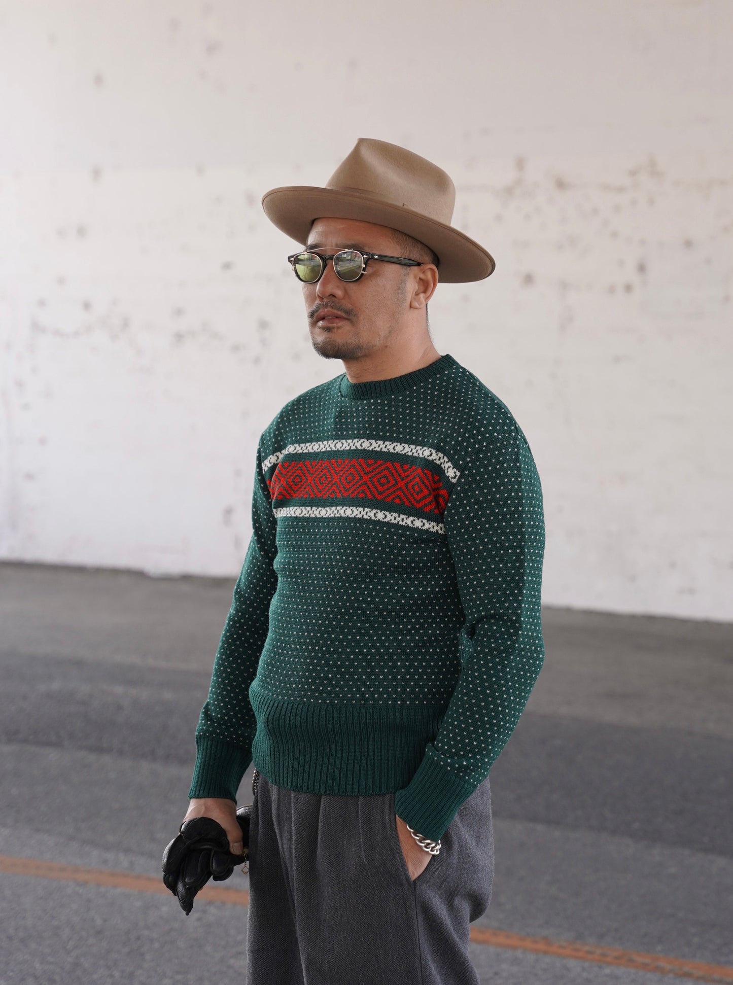 #496 1940 Crew neck Knit