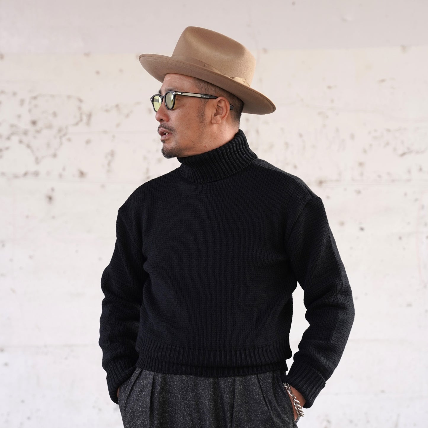 #240205 1940s Turtle-neck Knit
