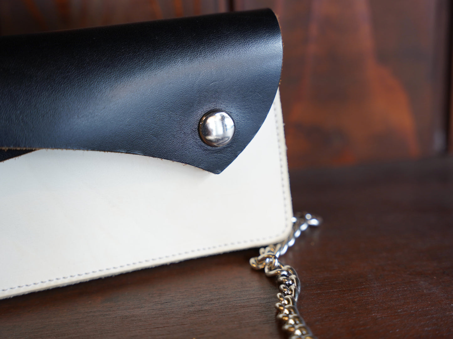 #260503 1950s Tracker Wallet