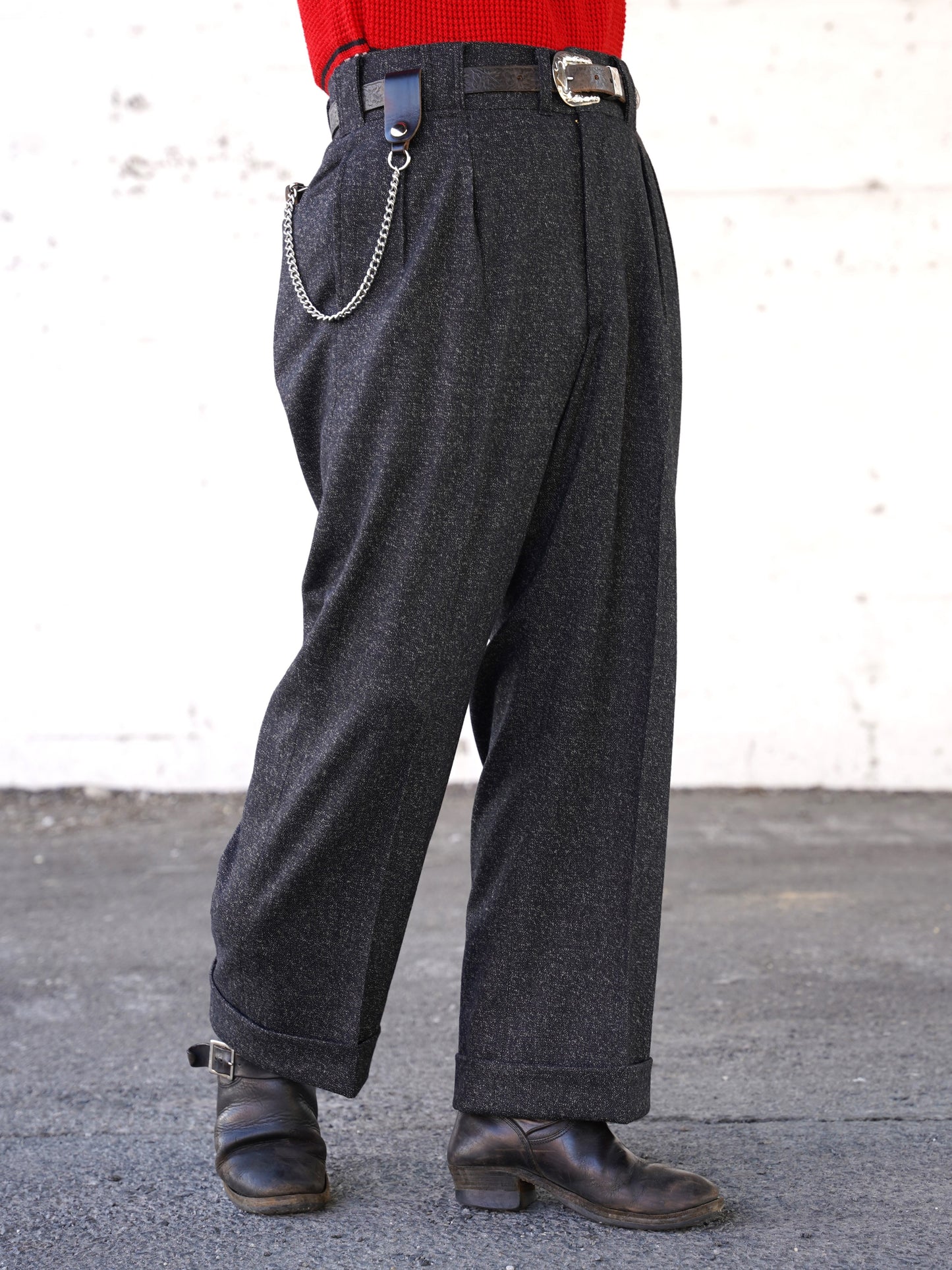 #240301 1930 Trousers