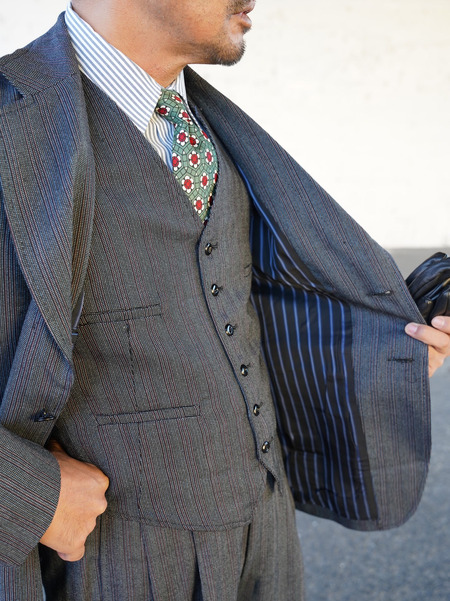 #521 1941 Three-piece Suit