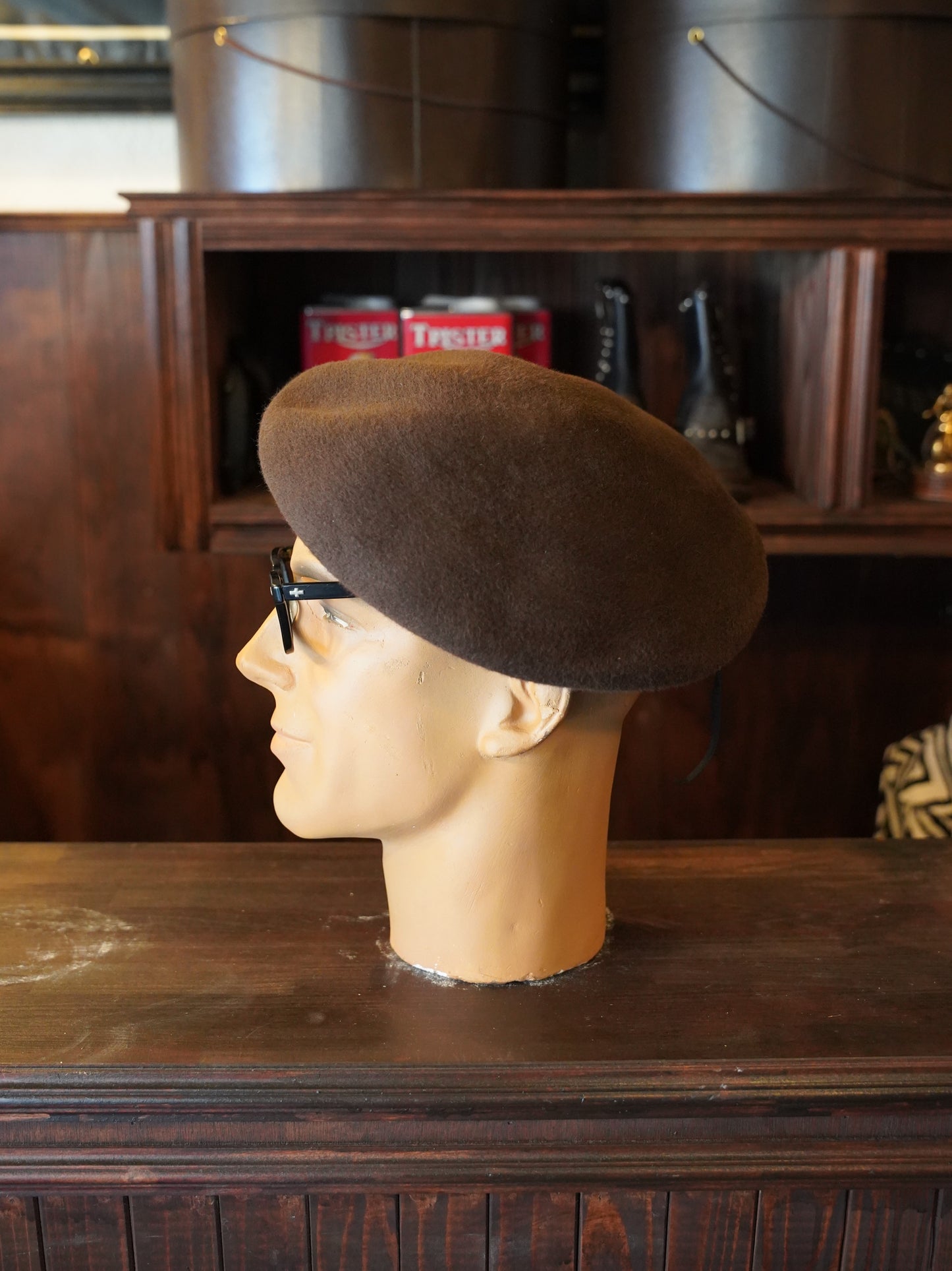 #415 Vintage style Beret