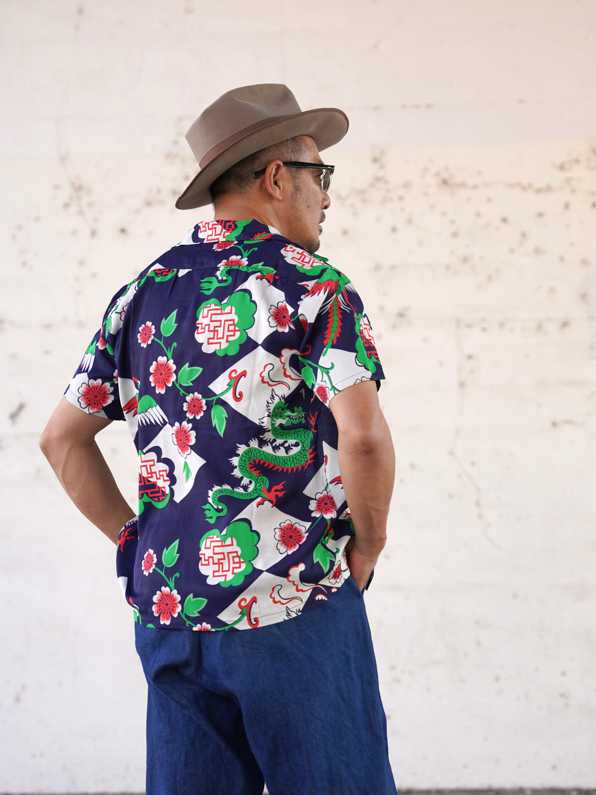 #270110 1950s Oriental Dragon Rayon S/S Shirt