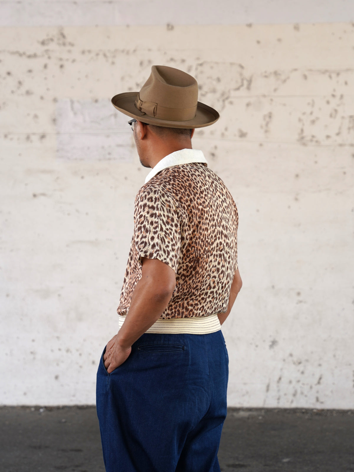 #270115 1950s Leopard Pullover Shirt