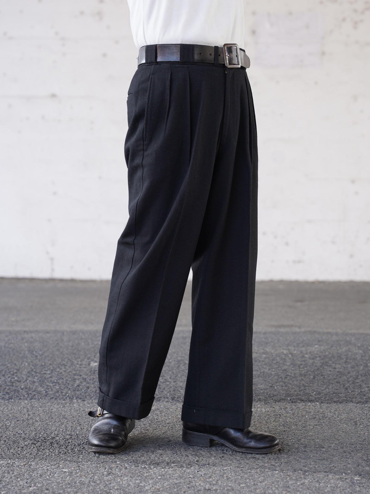 #240304 1930 Trousers