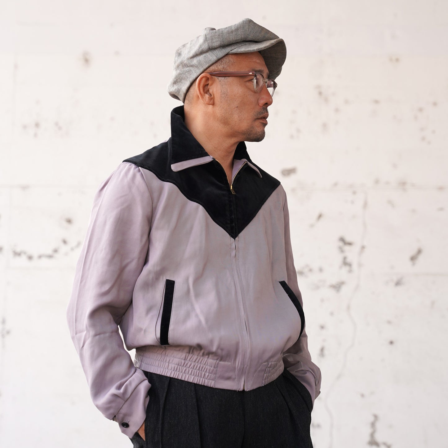#260427 V-Panel Two-Tone Blouson