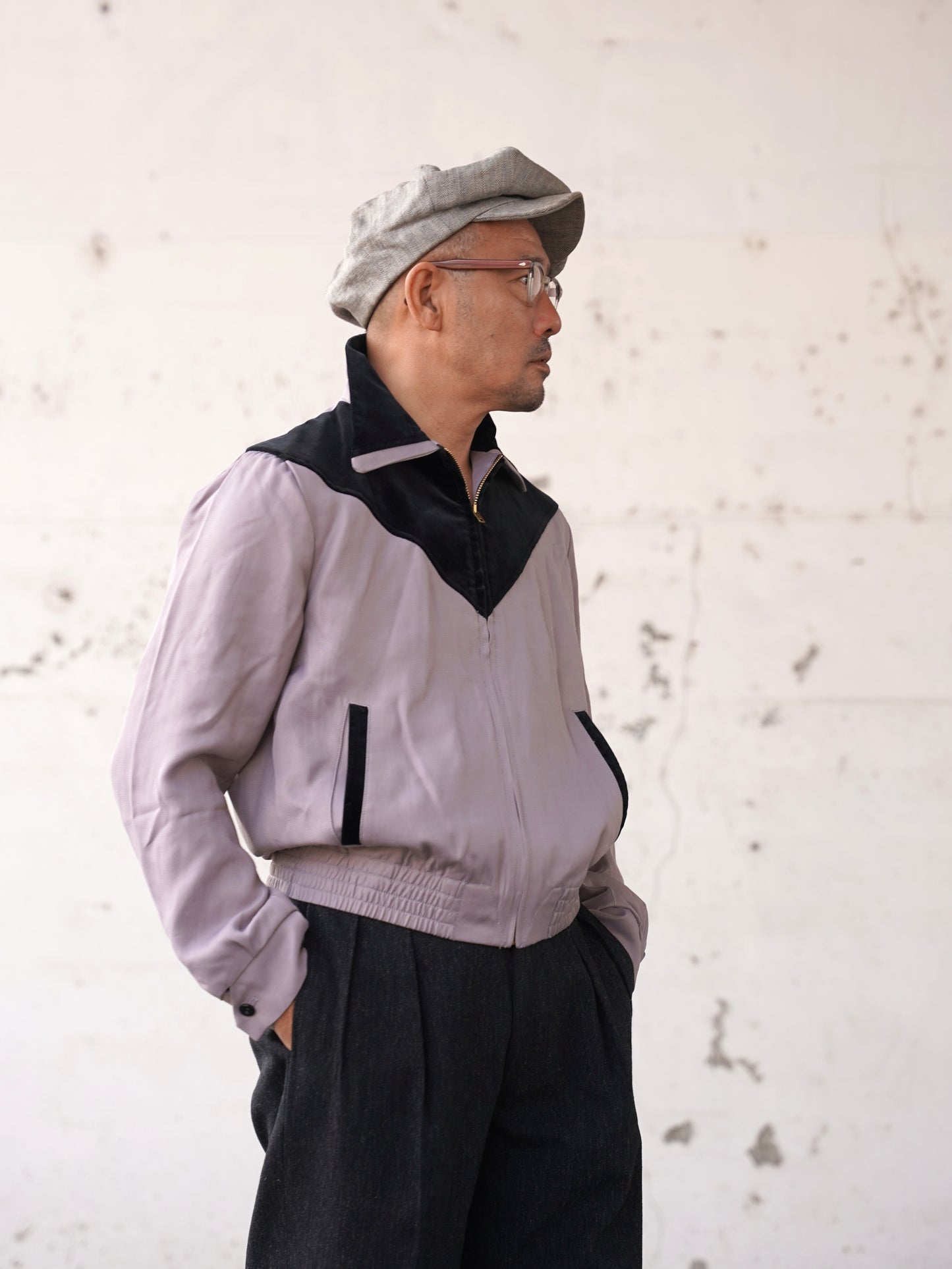 #260427 V-Panel Two-Tone Blouson