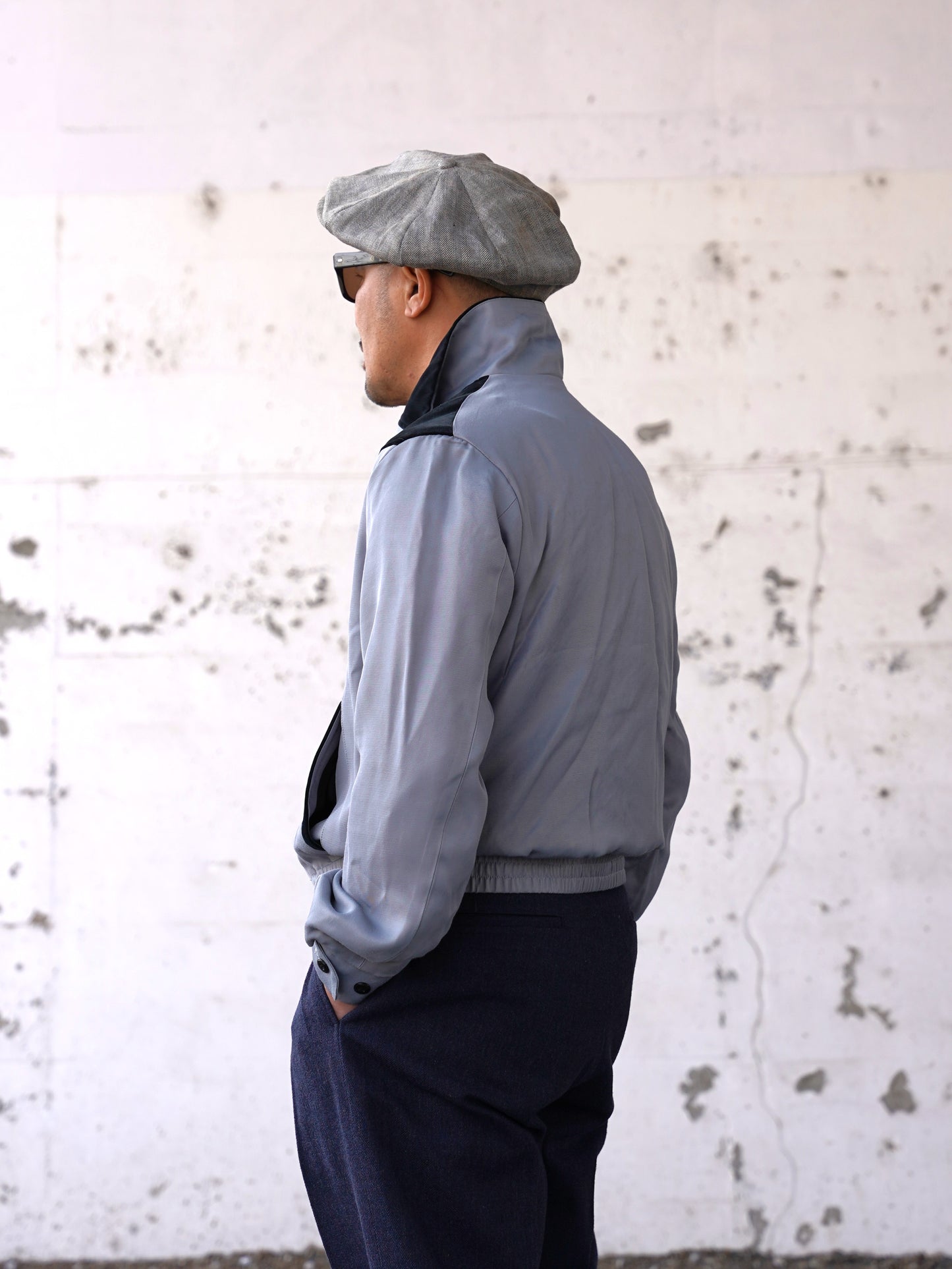 #260427 V-Panel Two-Tone Blouson