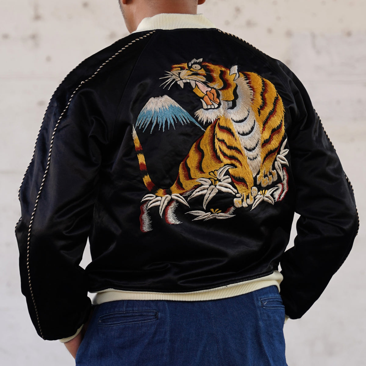 #270404 1950s Tiger Embroidery Sports Jacket