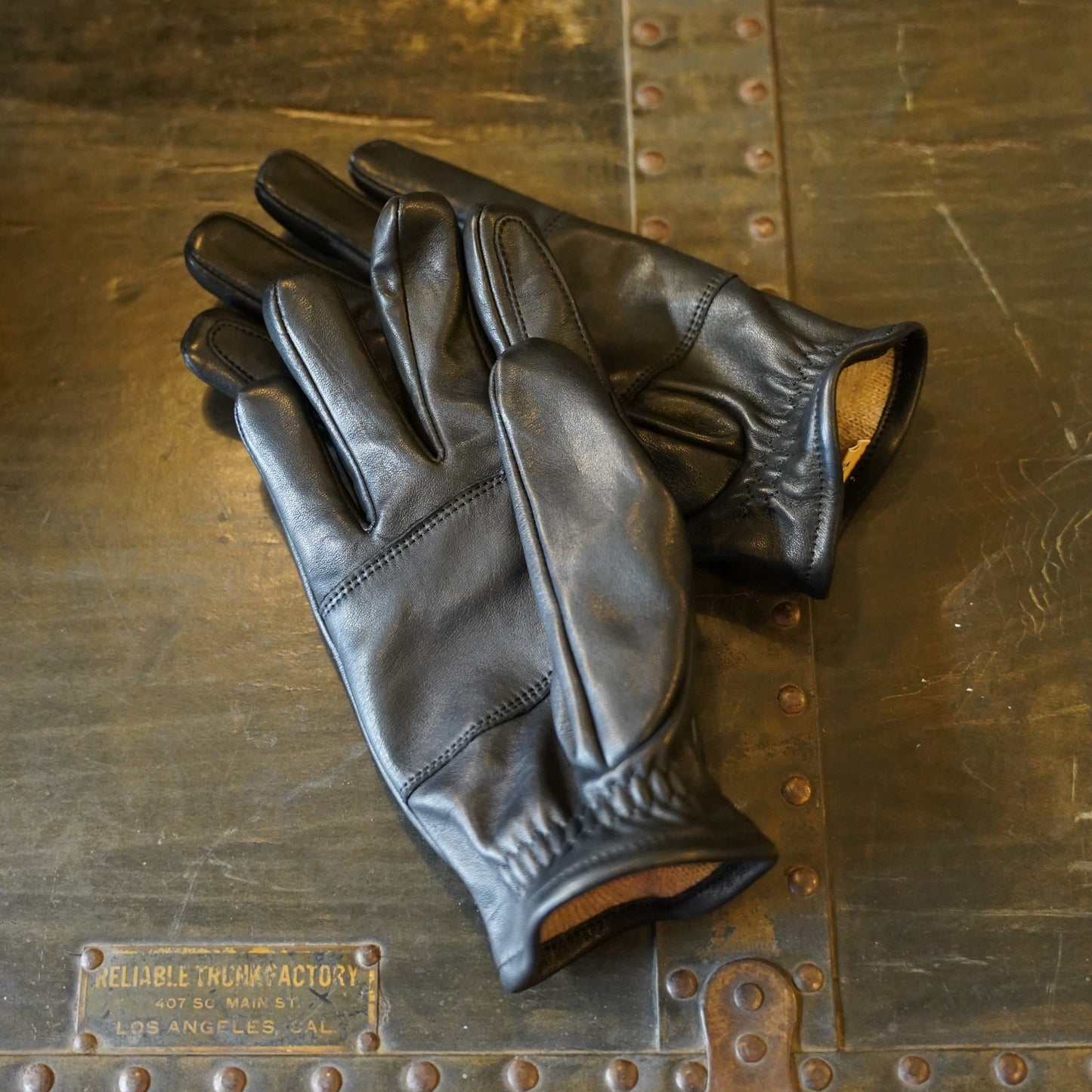 #466 Leather Glove