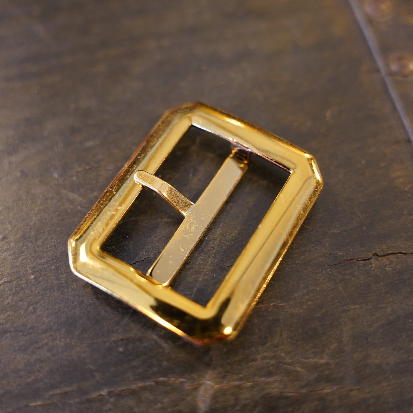 #606 1940s Belt Buckle