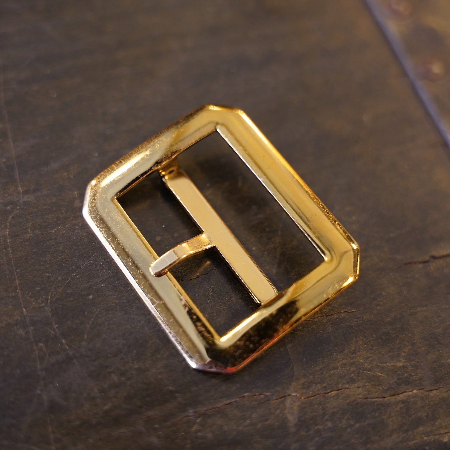 #606 1940s Belt Buckle