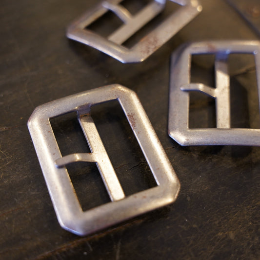 #606 1940s Belt Buckle