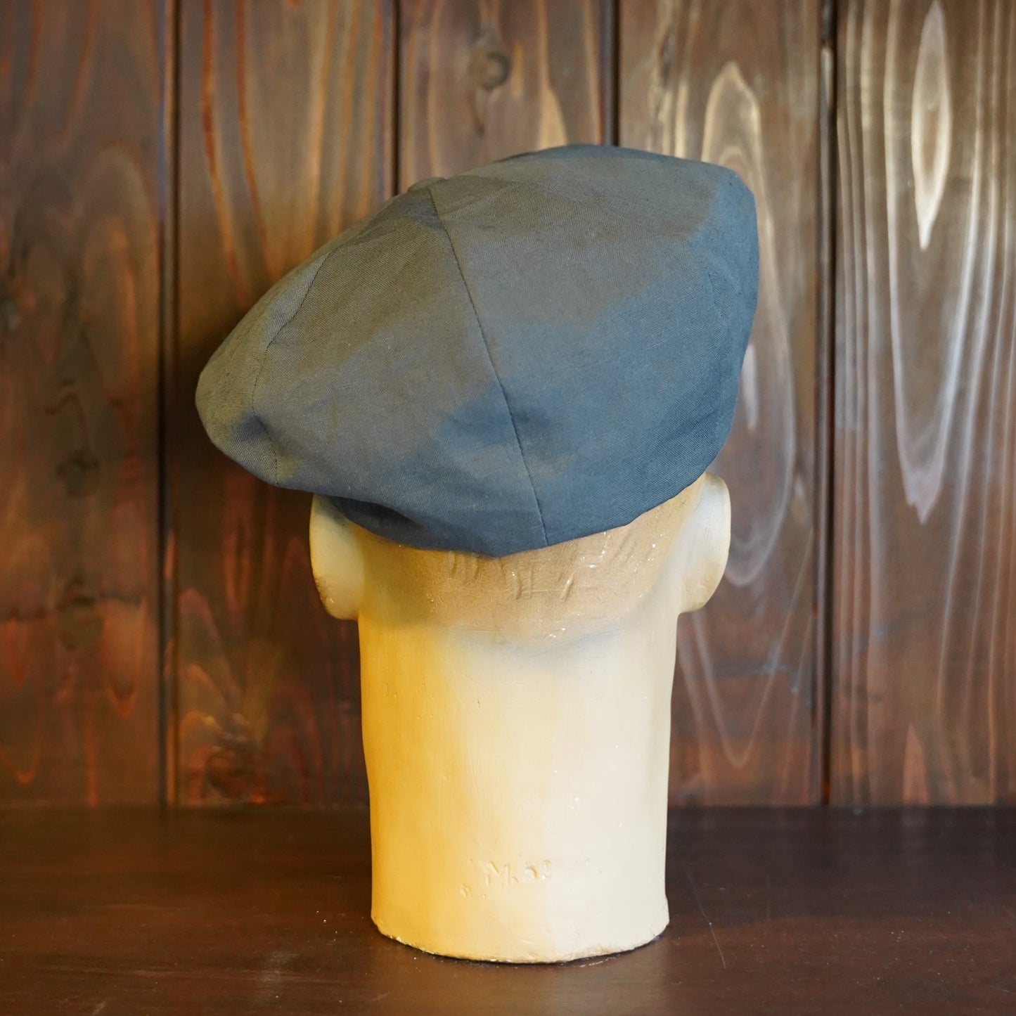 #260521 1940 Buddy Cap