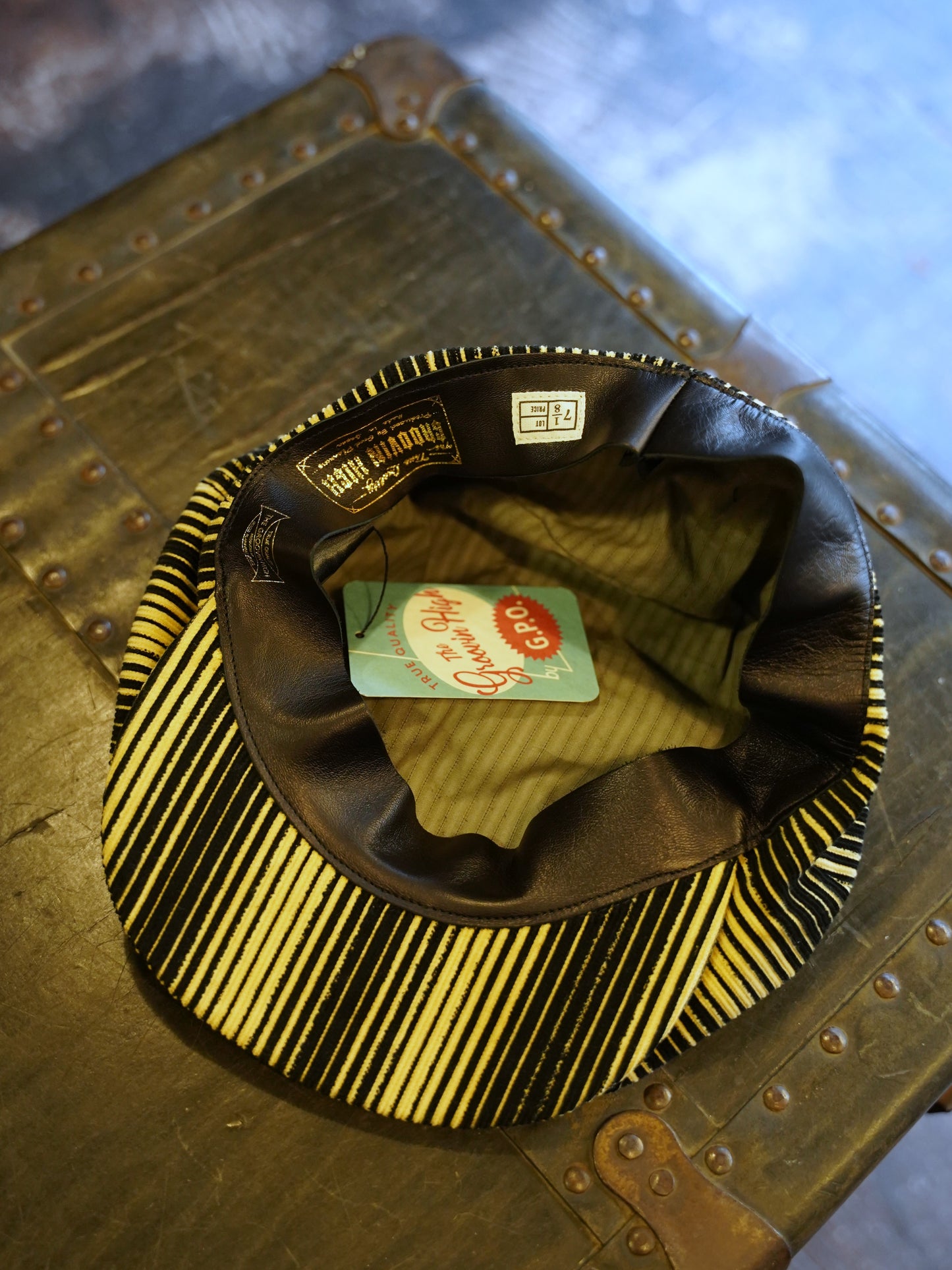 #260519 1940 Buddy Cap