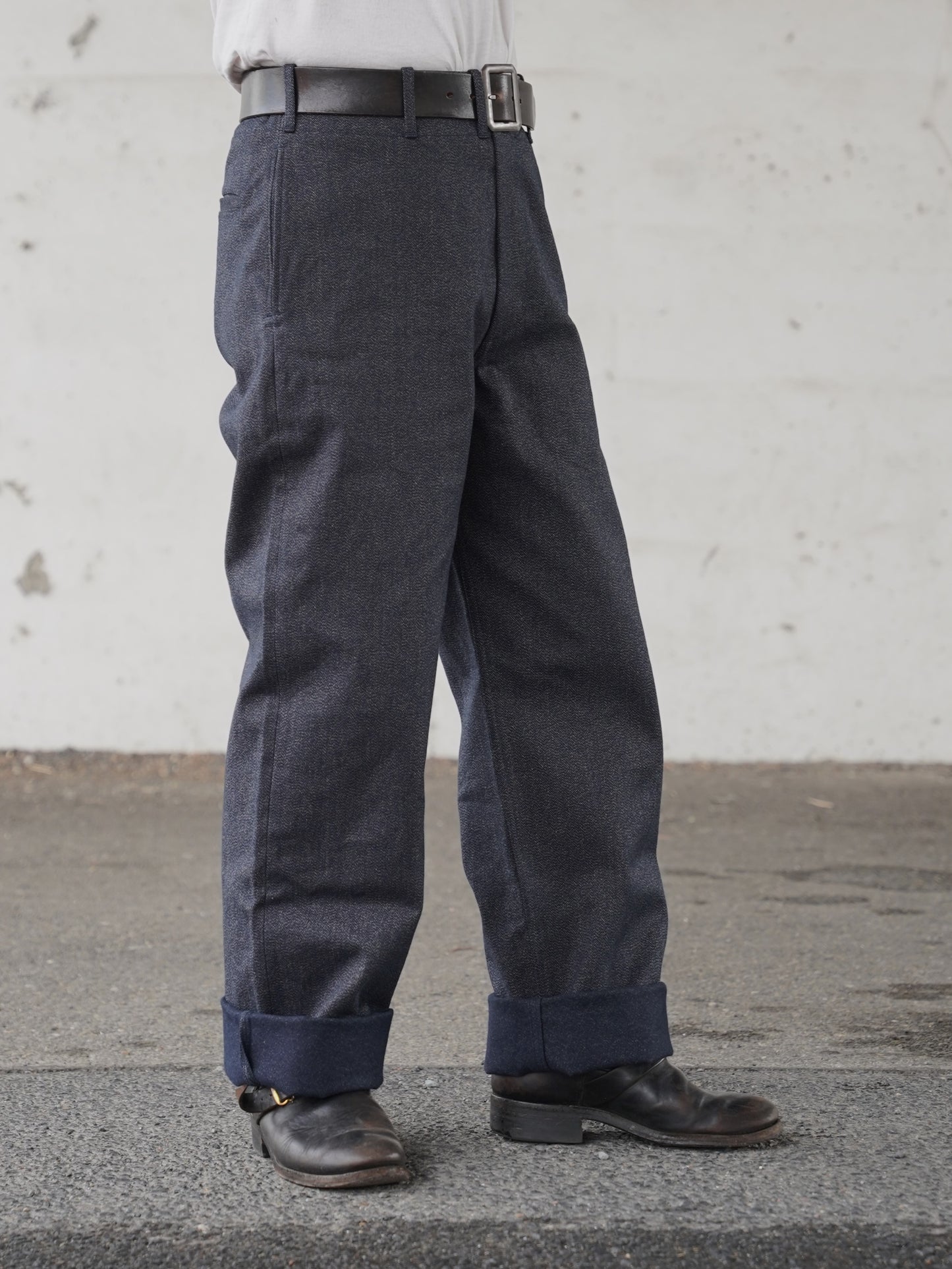 #250318 1945 Jail Pants